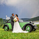 Brautpaarfotos mit Oldtimer